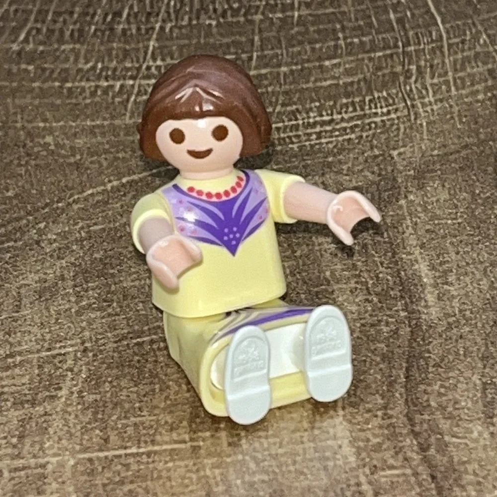 Vintage Geobra Women‎ Figure by Playmobil 1998 Yellow Purple Dress